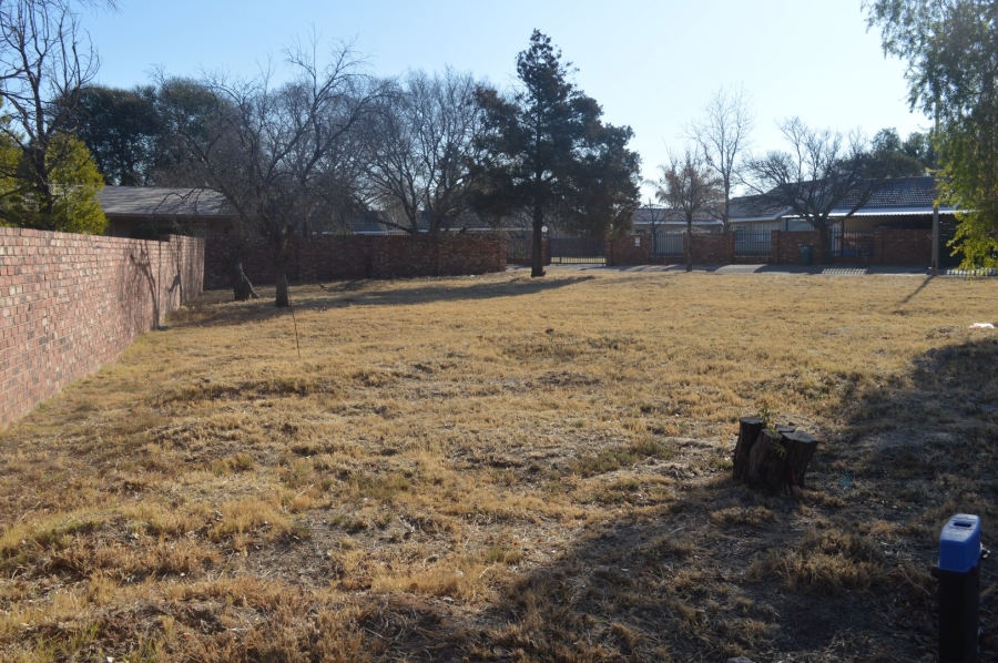 Commercial Property for Sale in Flamwood North West